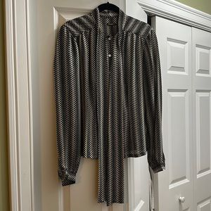 J.McLaughlin blouse size 2 excellent condition